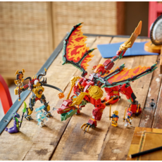 LEGO WYLDFYRE'S TRANSFORMING DRAGON MECH