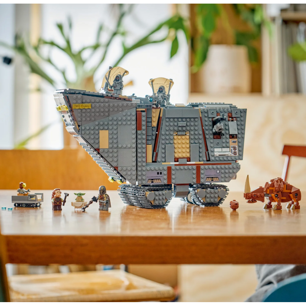 LEGO OFFWORLD SANDCRAWLER AND MUDHORN