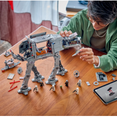 LEGO IMPERIAL REMNANT AT-AT WITH INT-4
