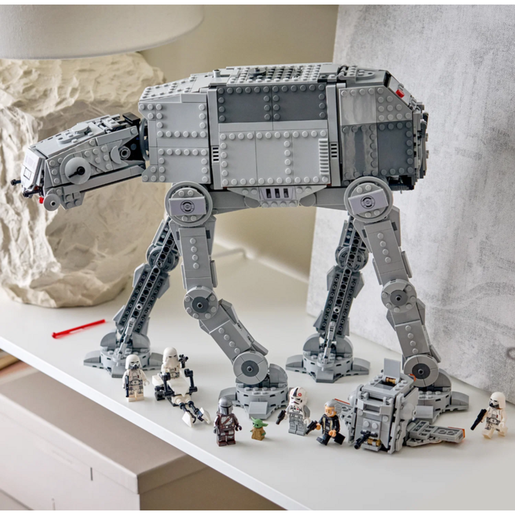 LEGO IMPERIAL REMNANT AT-AT WITH INT-4