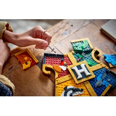 LEGO HOGWARTS HOUSE CREST