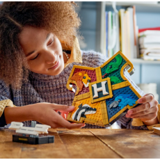 LEGO HOGWARTS HOUSE CREST