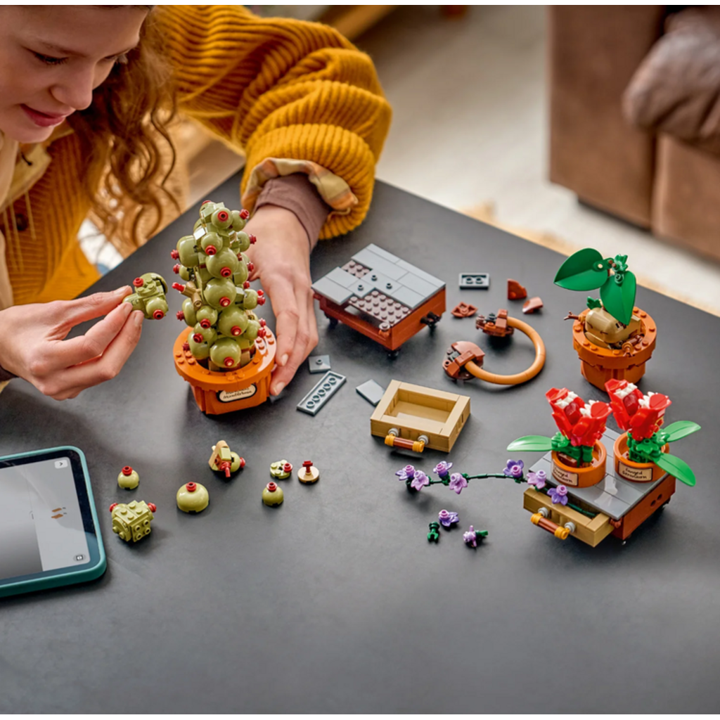 LEGO HOGWARTS HERBOLOGY PLANTS