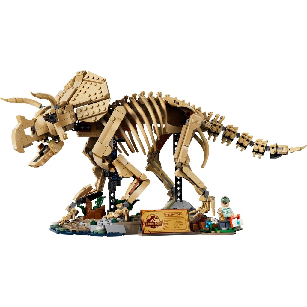 LEGO DINOSAUR FOSSILS: TRICERATOPS