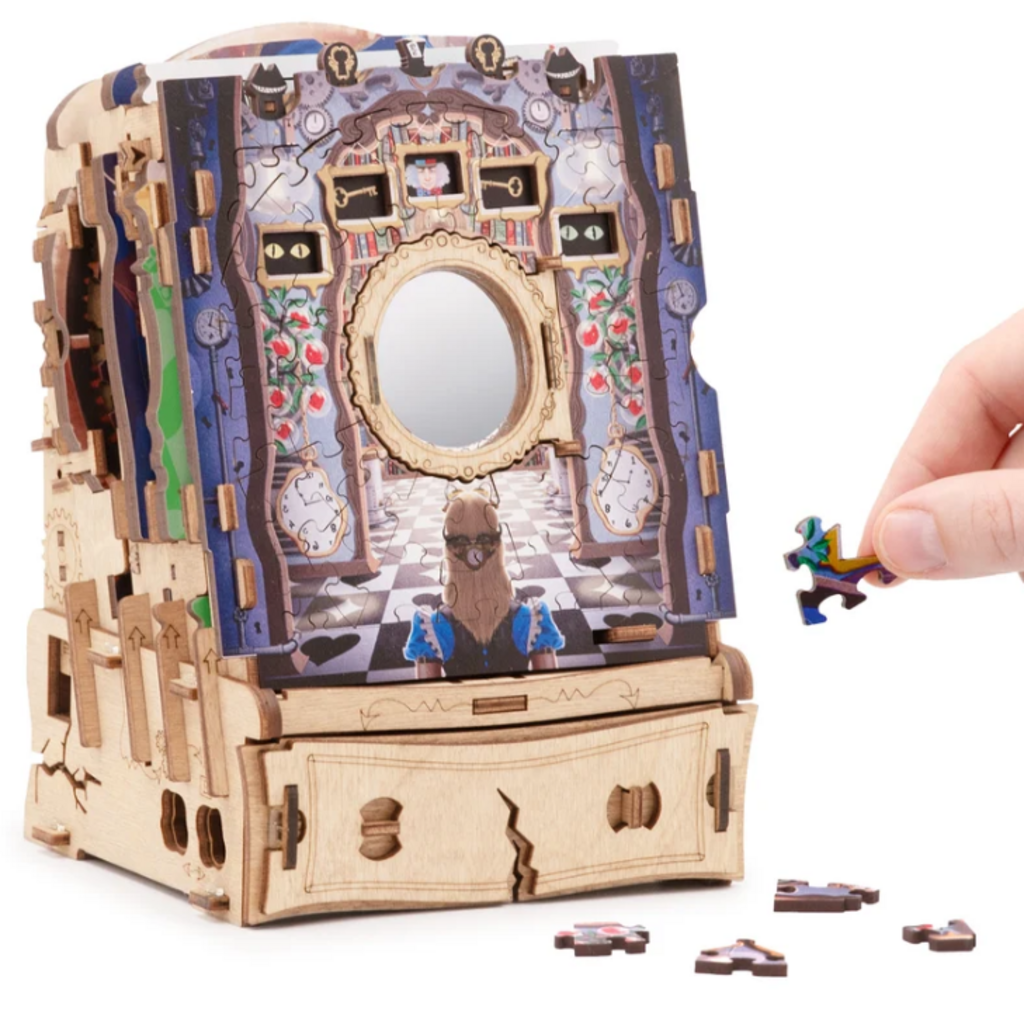 CLUEPUZZLE WONDERBOX OF ALICE