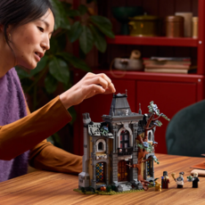 LEGO MAYOR MANOR