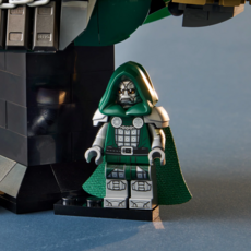 LEGO DOCTOR DOOM BUST