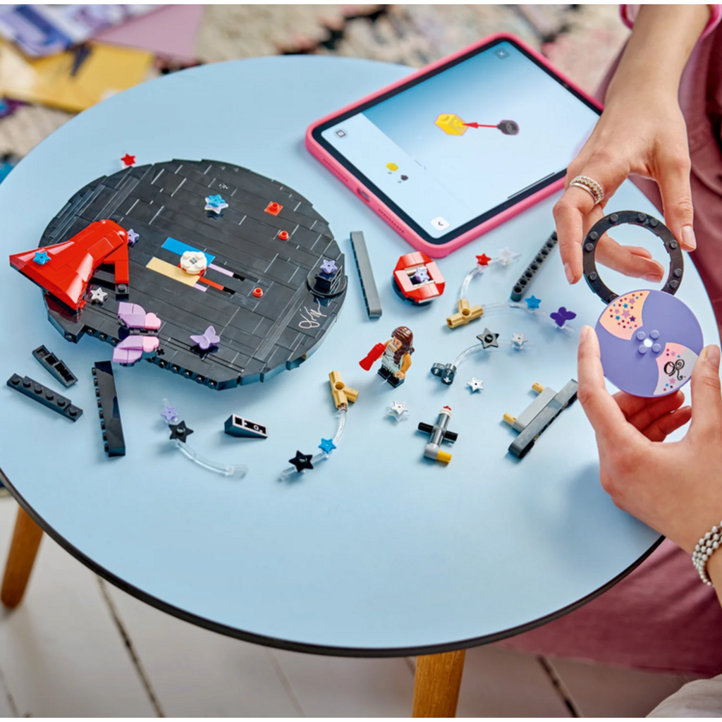 LEGO OLIVIA RODRIGO'S VINYL