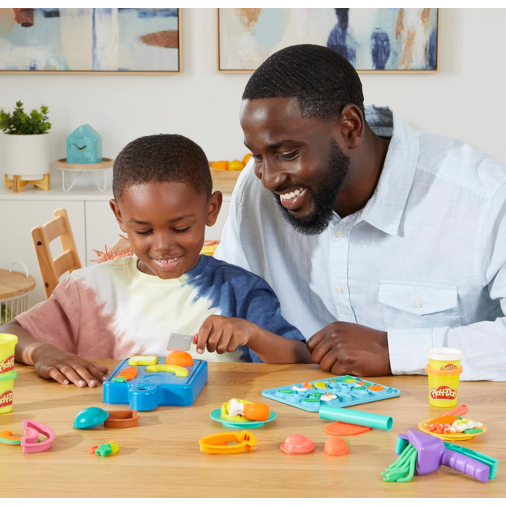PLAY DOH PLAY DOH LITTLE CHEF SET WITH KITCHEN ACCESORIES