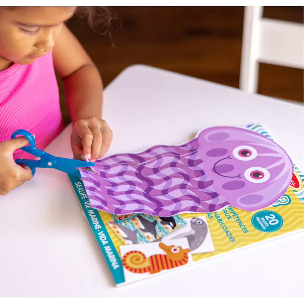 MELISSA AND DOUG SEA LIFE SCISSOR SKILLS ACTIVITY PAD