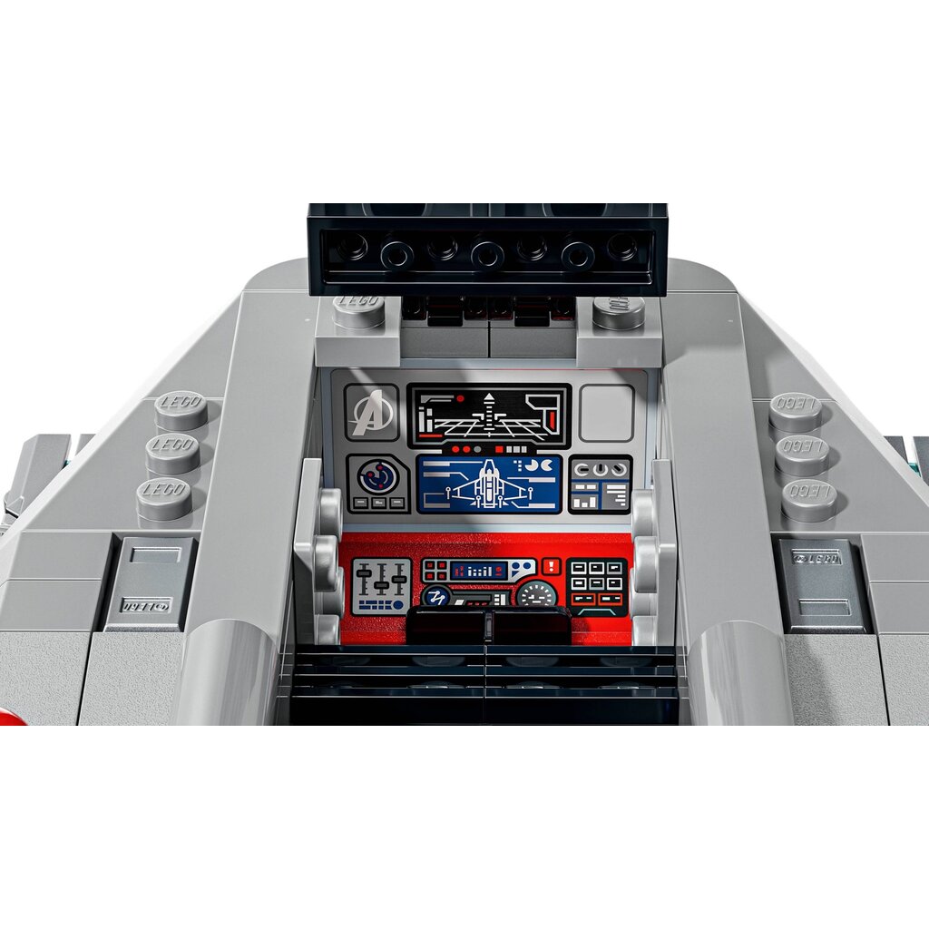 LEGO AVENGERS DOOMSDAY QUINJET