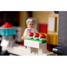 LEGO ICONIC TRAINER MOMENTS POKE BALL