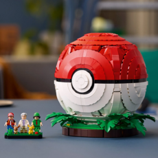 LEGO ICONIC TRAINER MOMENTS POKE BALL