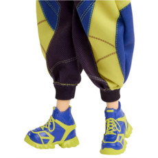 MATTEL KPOP DEMON HUNTERS FASHION DOLL ZOEY