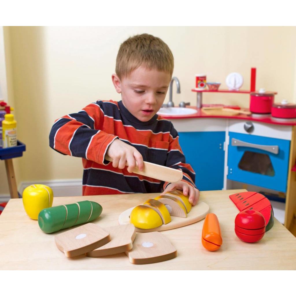 MELISSA AND DOUG CUTTING FOOD BOX*