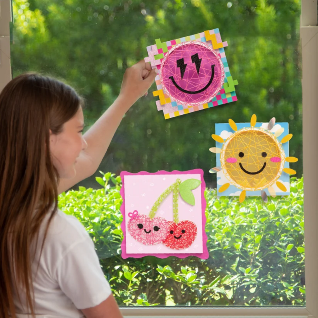 VERY MARIE PERFECTLY PREPPY STRING ART