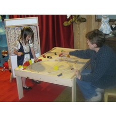 BEKA, INC. BEKA TRAIN PLAY TABLE