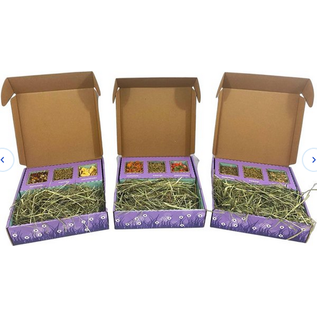 SWEET MEADOW FARM Sweet Meadow Farm Bunny Bento Box Western Timothy, Papaya & Marigold Small Pet Treat, 10-oz box