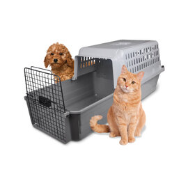 Van Ness Plastics Calm Carrier Max w/E-Z Load Sliding Drawer 35 lb