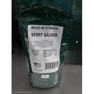 MERLIN'S MAGIC MERLIN'S MAGIC BERRY SALMON CHEWY BISCUIT 8OZ BAG