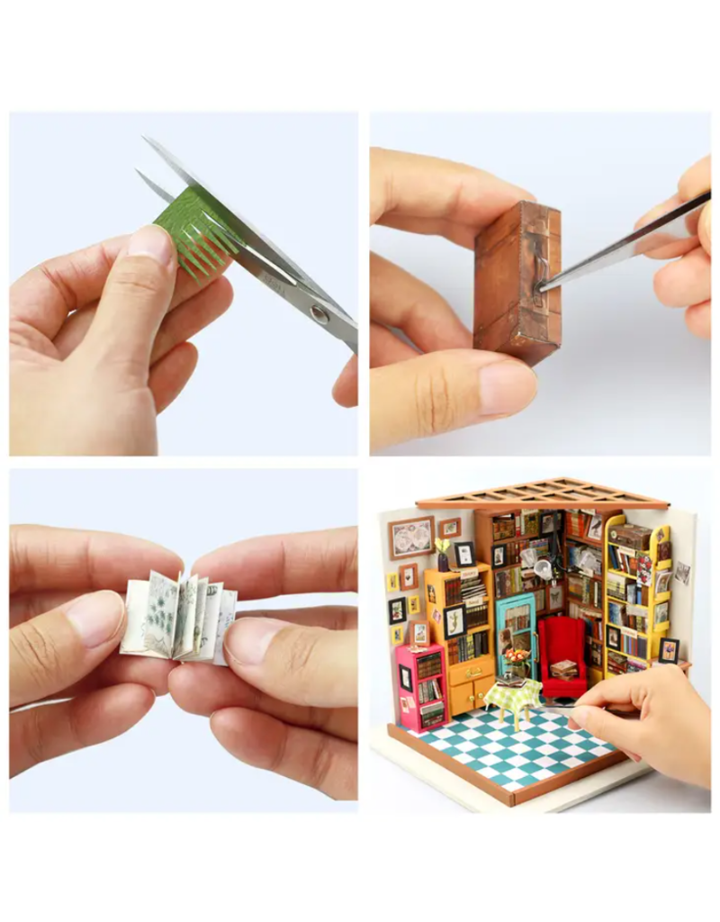 Mini House Kit | Sam's Study
