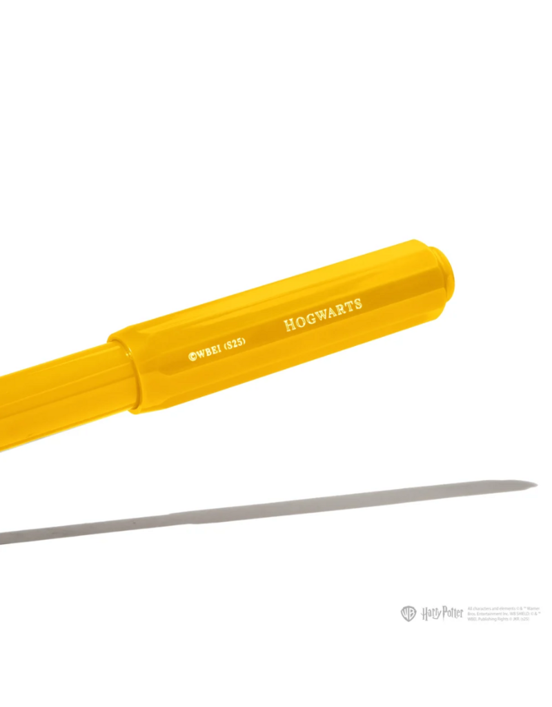 Ferris Wheel Press X Harry Potter Fountain Pen & Ink Set | Hufflepuff