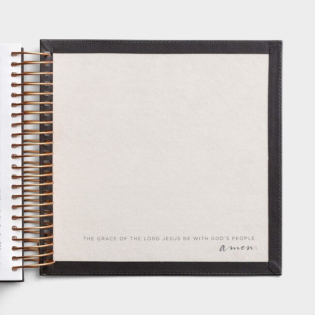 Illustrating Bible NIV Dark Grey (Spiral Bound Journaling Bible)