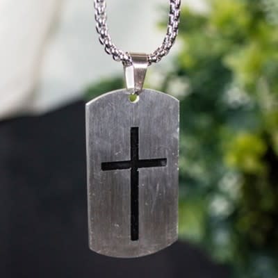 Cross Necklace Be Strong