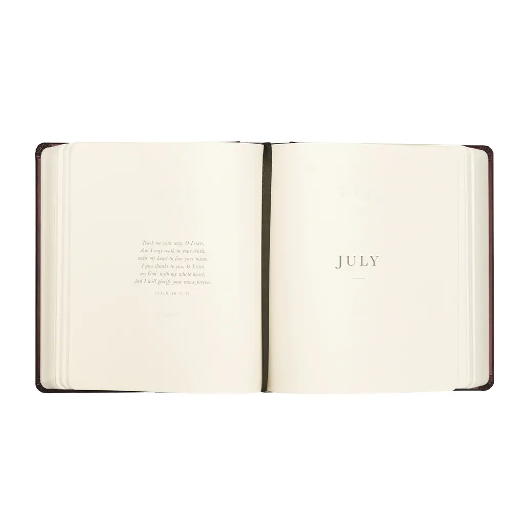 One Thing I Ask 5-Year Prayer Journal: Stockholm Theme