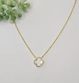 Clover Necklace - White 17 1/4"