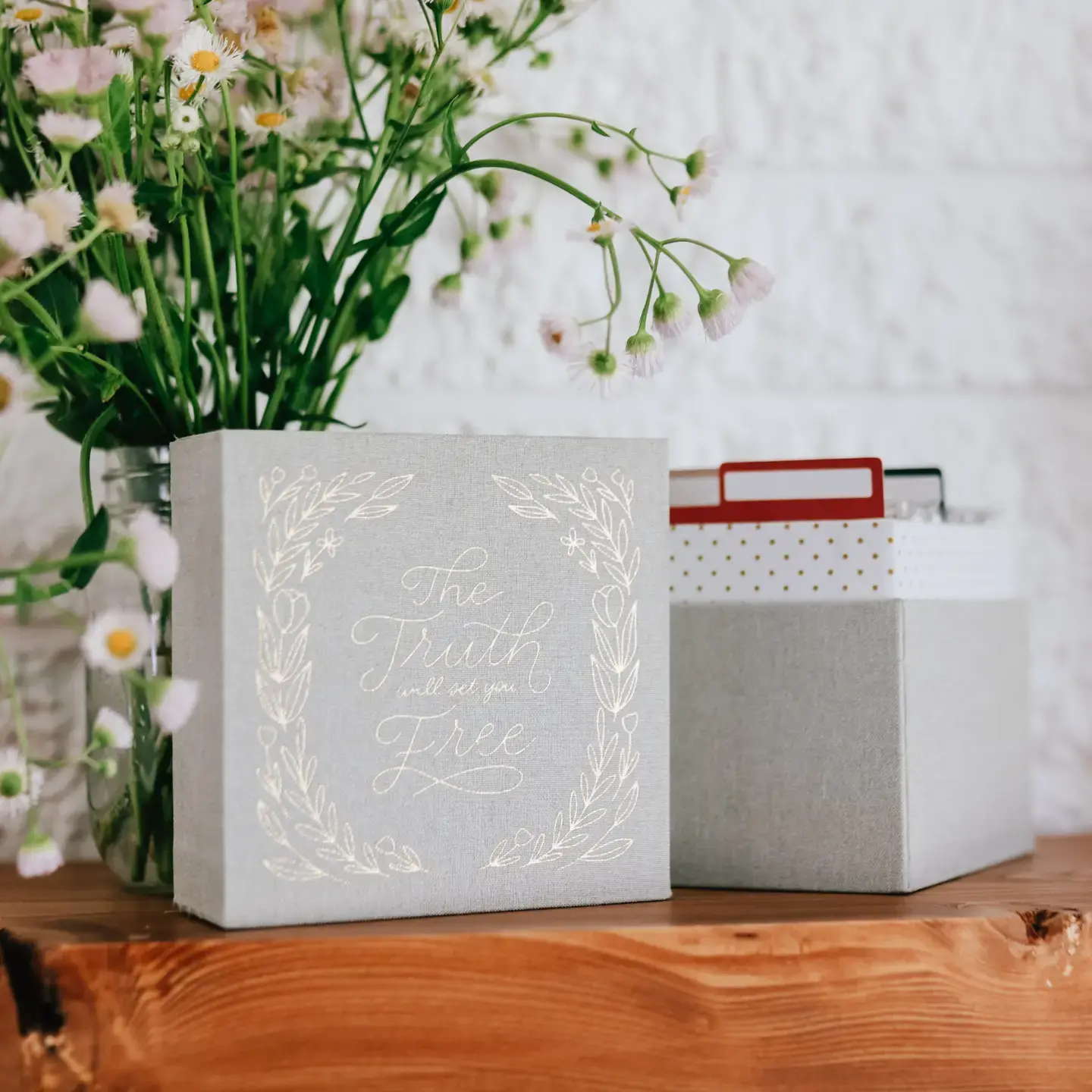 Set Free Verse Card Box