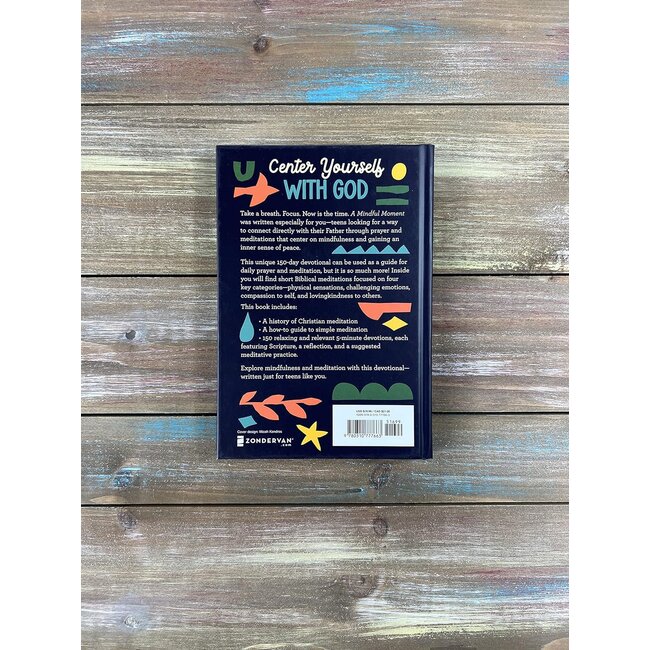 A Mindful Moment: 5-Minute Meditations and Devotions