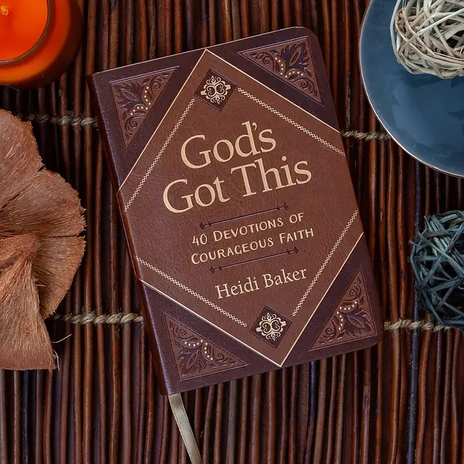 God's Got This: 40 Devotions of Courageous Faith