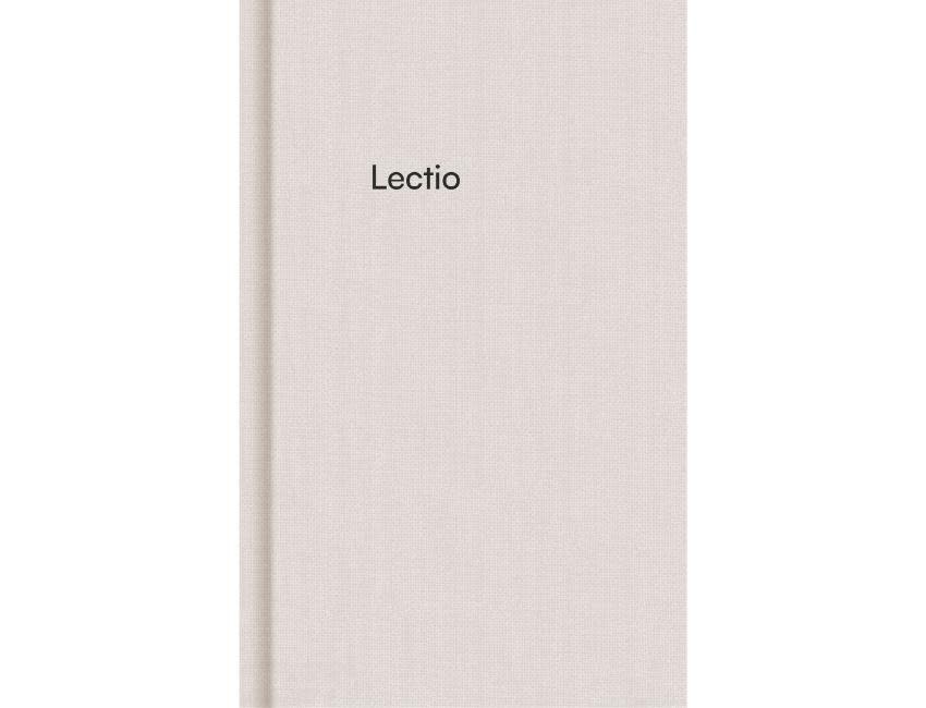NIV Lectio Bible: A simple, ancient way to read the library of Scripture, Cloth over Board