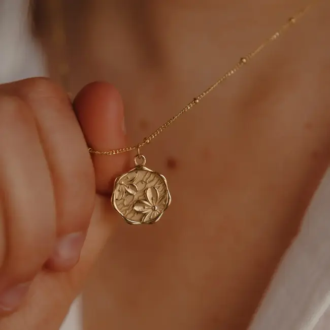 A Worshipping People | Christian Necklace