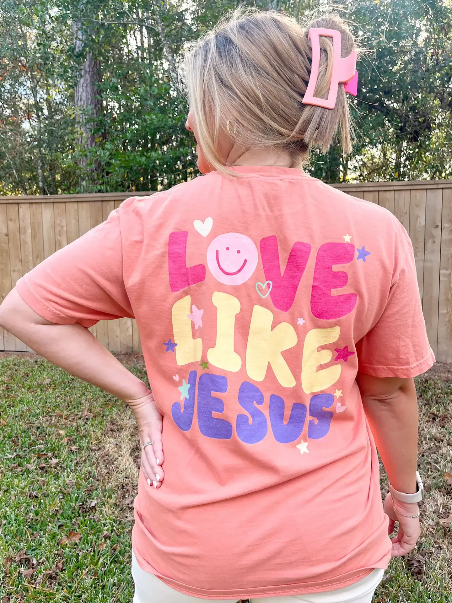 Love Like Jesus Tee