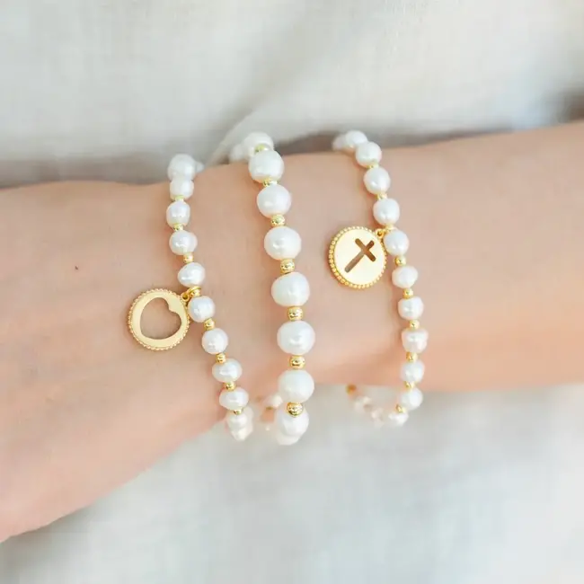 Pearl with Cross Bracelet