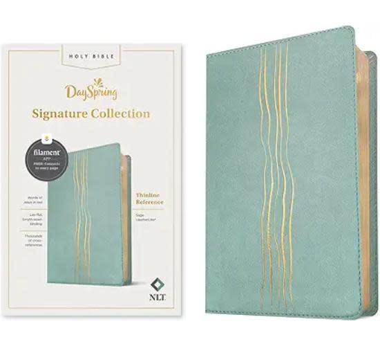 NLT Thinline Reference Bible, Filament Enabled Edition (Red Letter, LeatherLike, Sage)