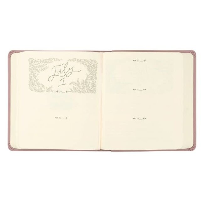 One Thing I Ask 5-Year Prayer Journal: Mauves Theme