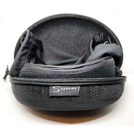 Serfas Legend Case with Spare Lenses
