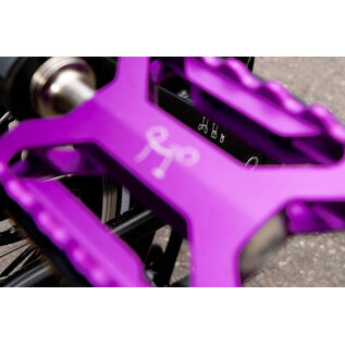 Brompton Brompton Superlight Quick Release Pedals - Purple