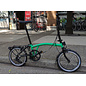Brompton 2026 Brompton C Line Urban 4spd - Mid/Rack - Palm Green/Black