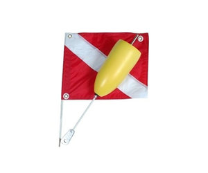 https://cdn.shoplightspeed.com/shops/606014/files/29410644/300x250x2/marine-sports-mfg-marine-sports-flag-torpedo-float.jpg