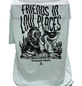 Haggard Pirate Haggard Pirate Friends in Low Places Tee