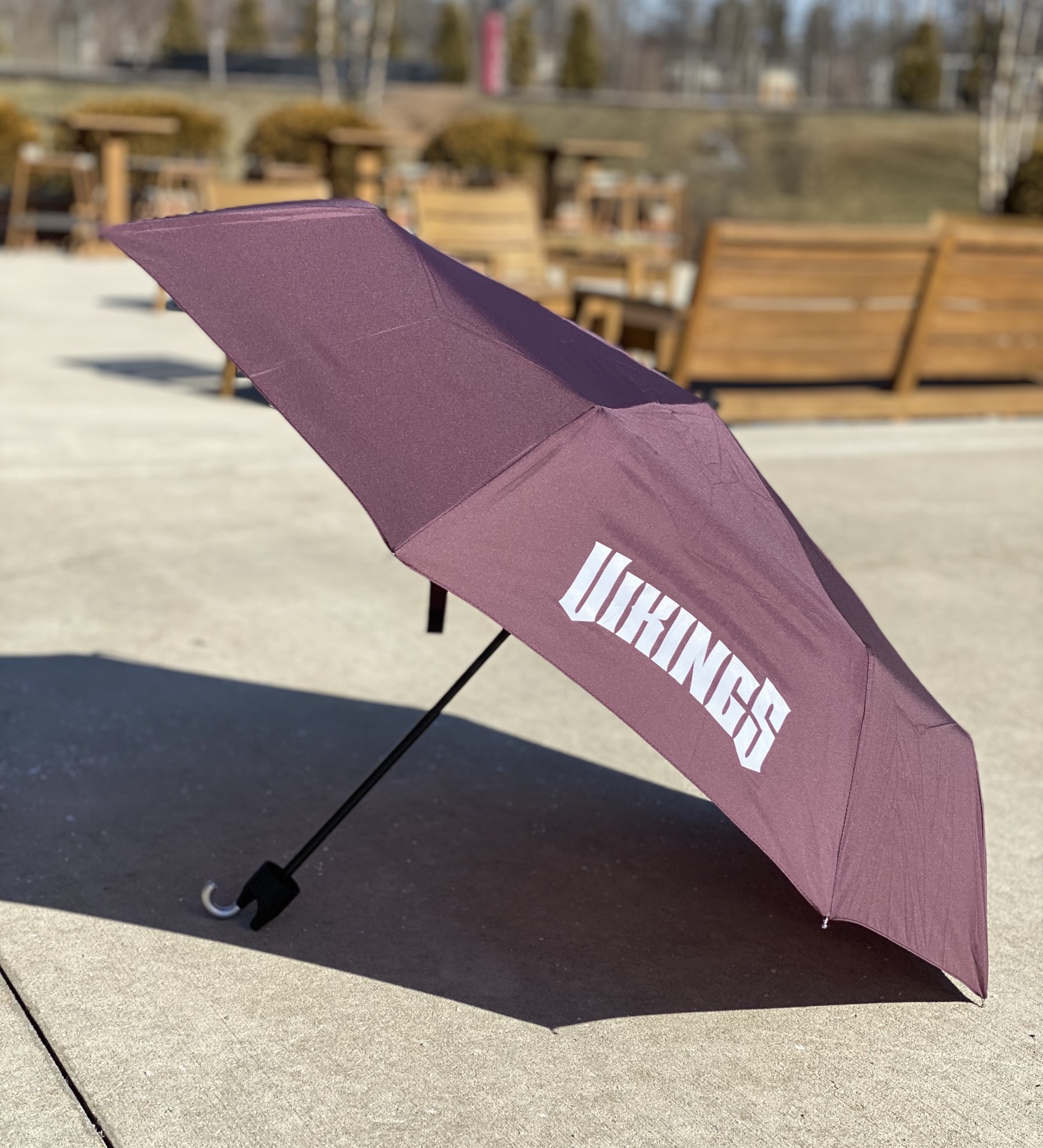 Storm Duds Storm Clip Vikings mini umbrella Maroon