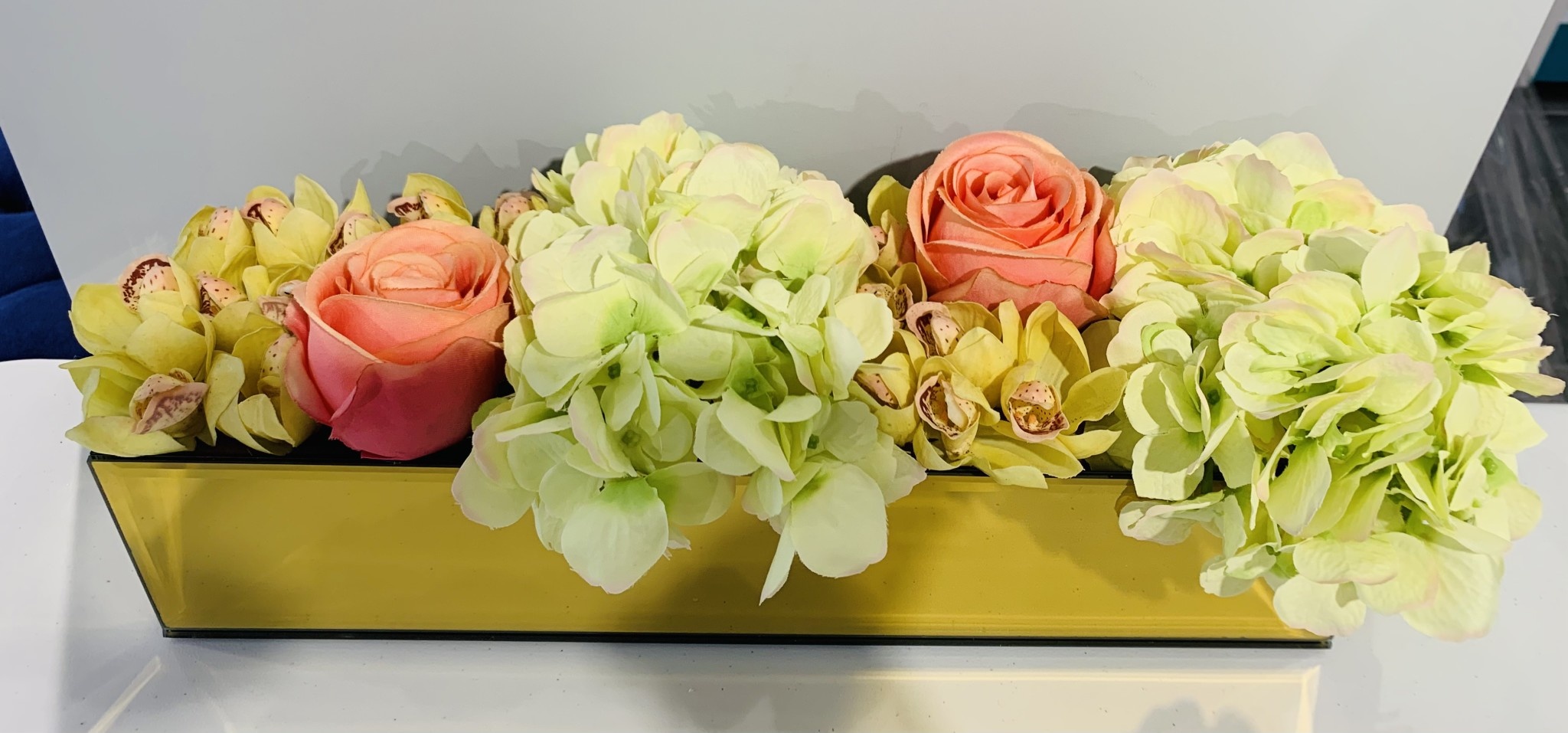 18 Gold Mirror Vase With Green Yellow Pink Assorted Flowers Timeless Table