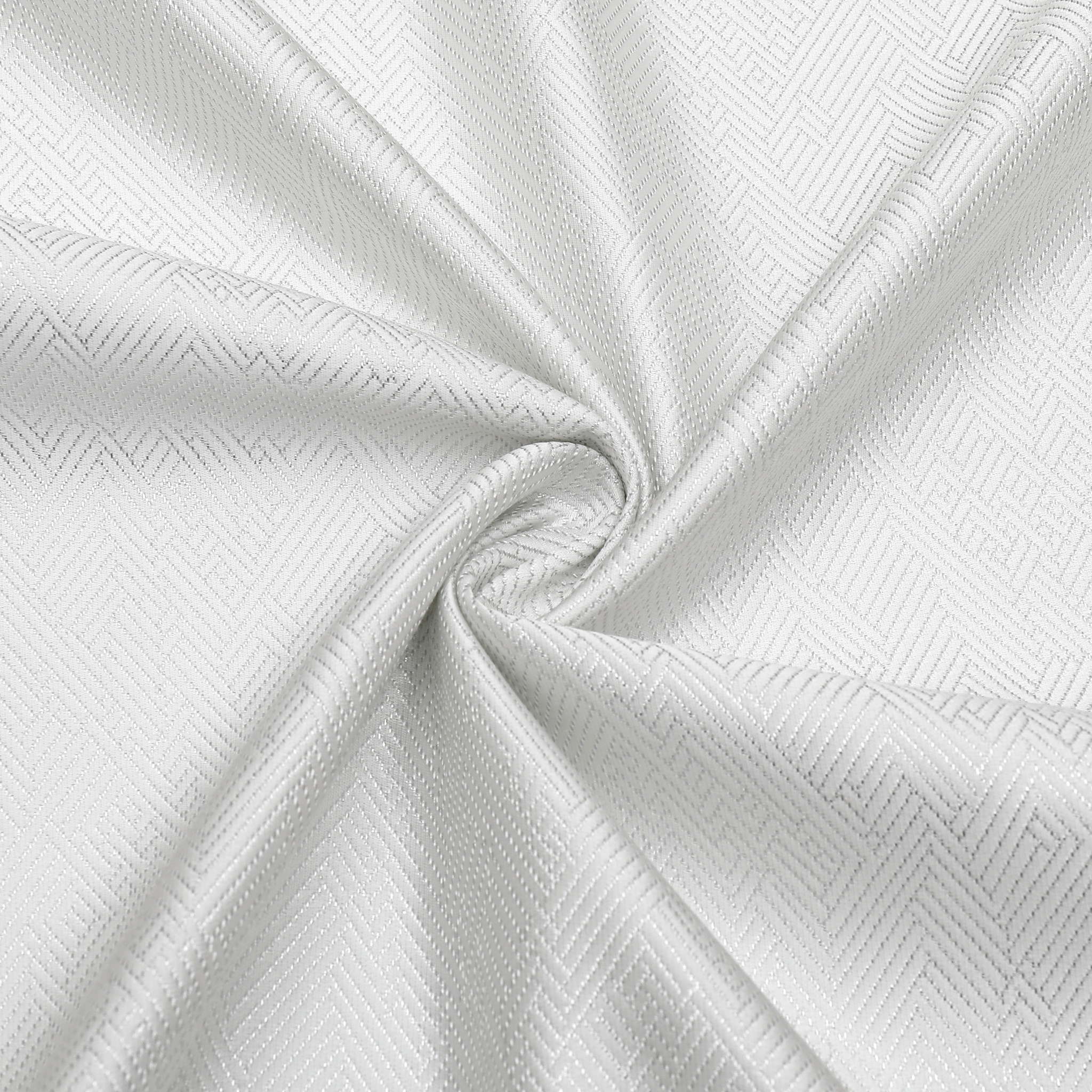 TC1335- 70 x 160 Jacquard  Desert White Silver Tablecloth