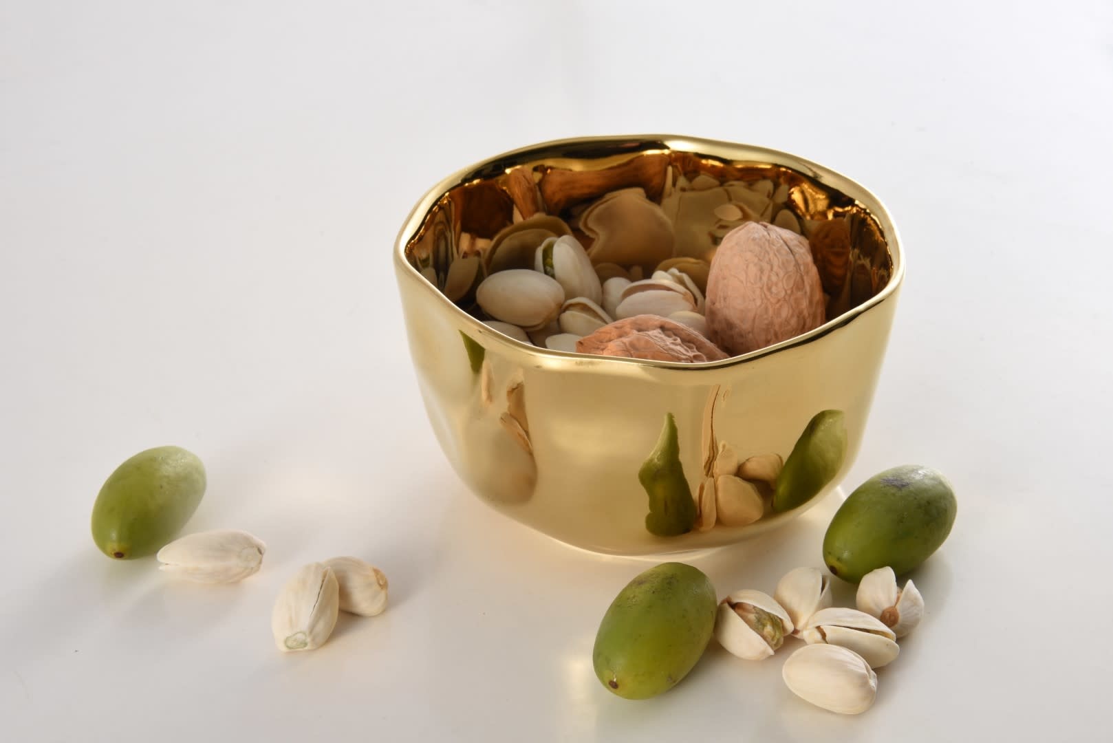 Simple Ceramic Small Gold Bowl
