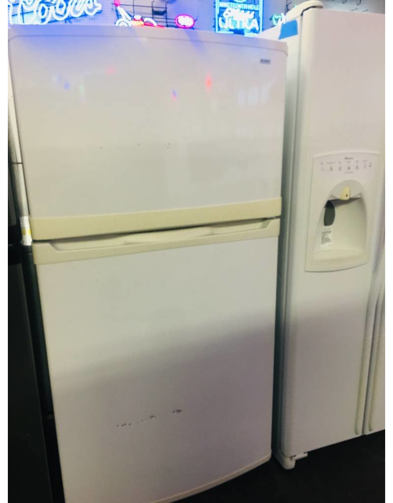 Kenmore Elite Top Freezer Fridge W Ice Maker Inside Kenmore Elite Top Freezer Fridge W Ice Maker Inside Water Dispenser