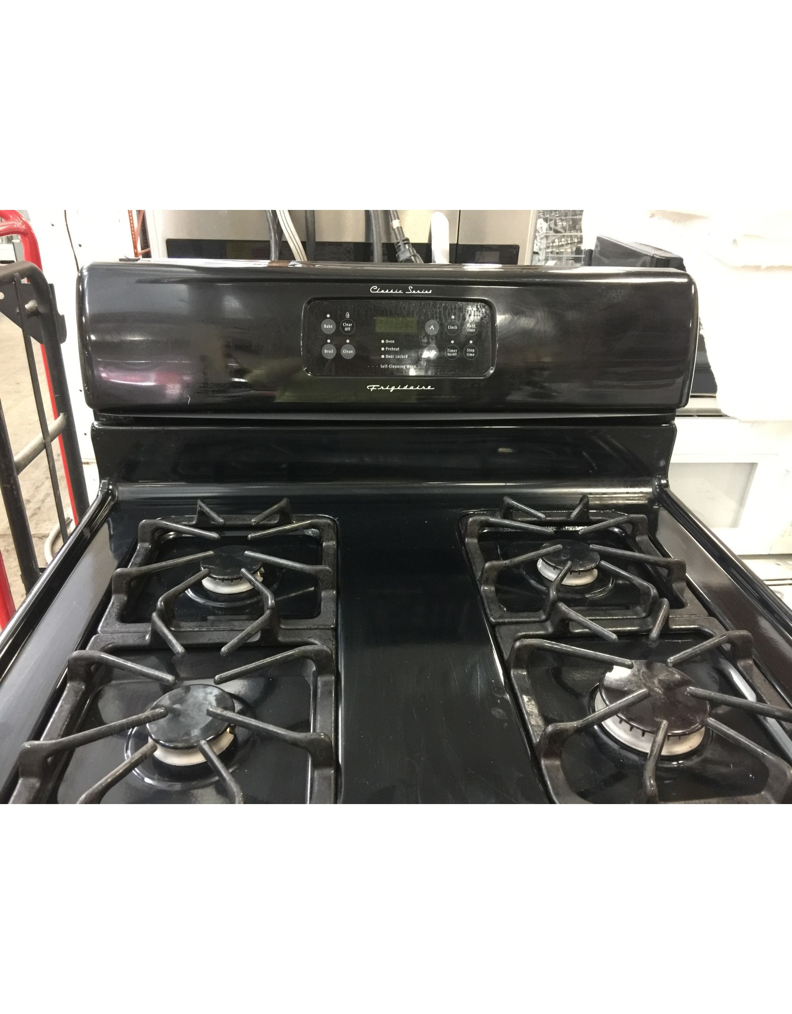 FRIGIDAIRE FRIGIDAIRE "CLASSIC SERIES" BLACK GAS RANGE Discount City